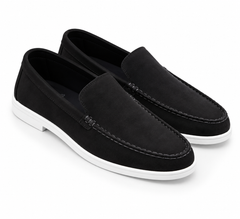 Jet Black Buckles Loropiana